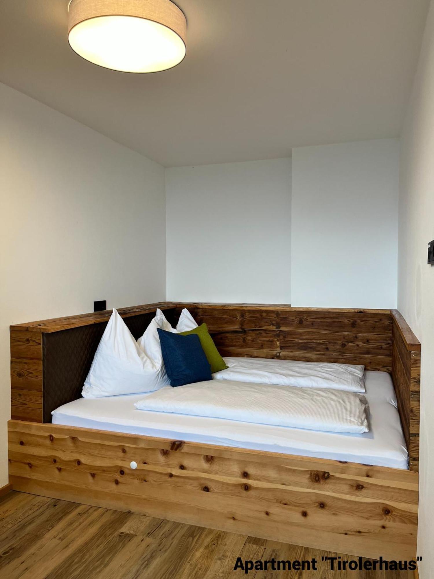 Der Wenger Apartment Верфенвенг Стая снимка