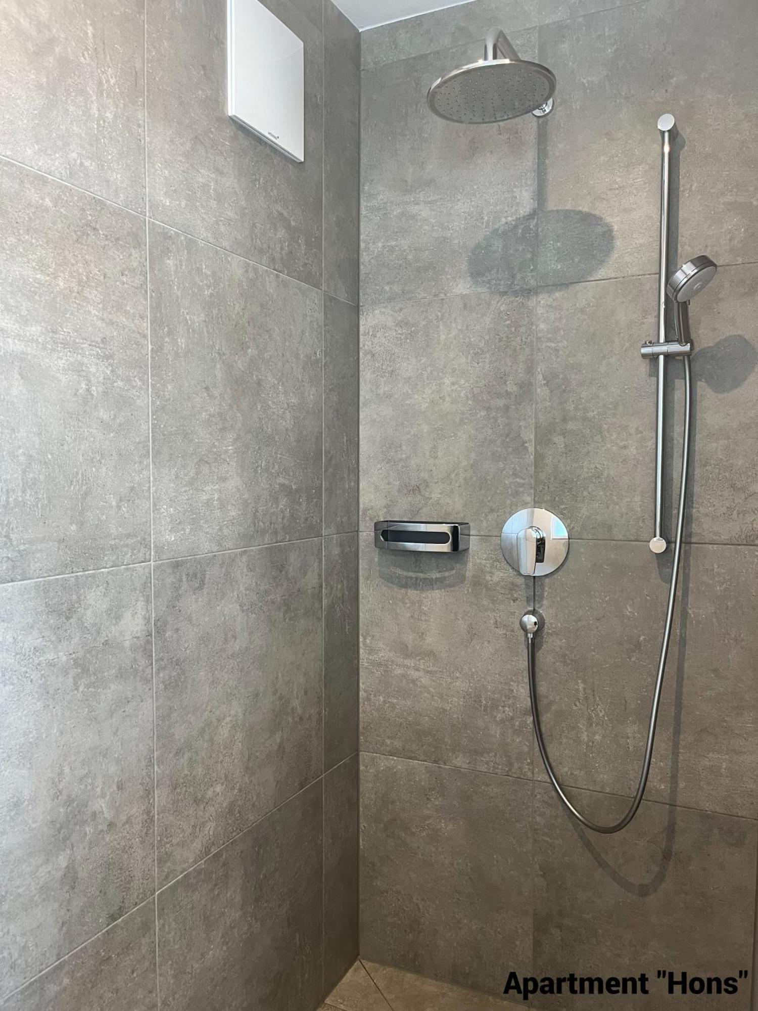 Der Wenger Apartment Верфенвенг Стая снимка